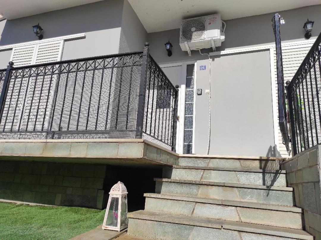 Nasos Apartment Meteora Каламбака Екстер'єр фото
